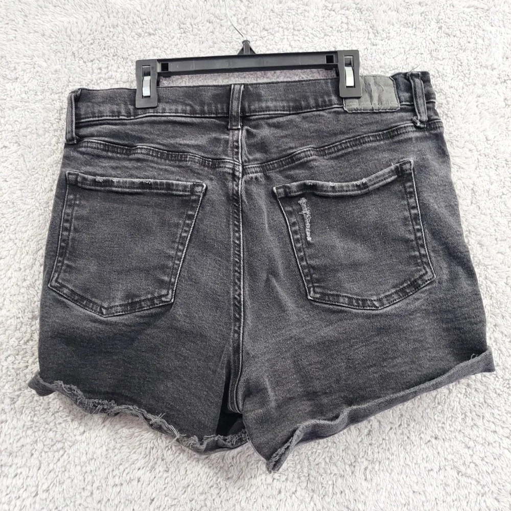 Aeropostale‎ Mom Short Women 12 Black Distressed High Waisted Raw Hem Denim